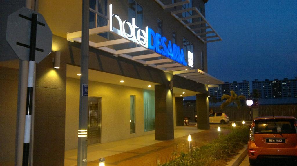 פטלין ג'איה Hotel Desaria מראה חיצוני תמונה