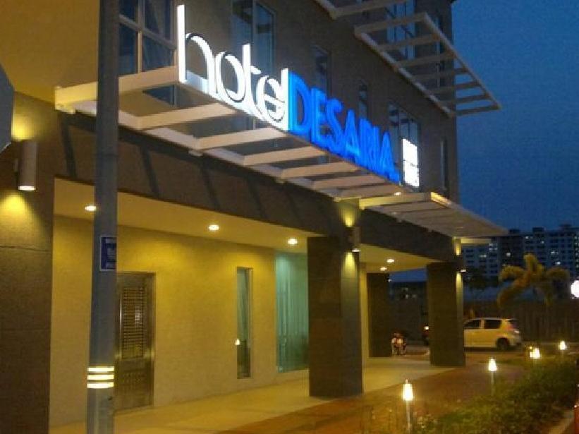 פטלין ג'איה Hotel Desaria מראה חיצוני תמונה